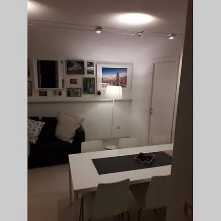 Apartament Cattaro Street - Near The Sea *