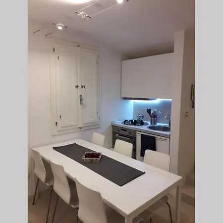 Apartment Cattaro Street - Near The Sea